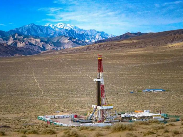 渤海钻探钻井四公司刷新冀东油田多项纪录